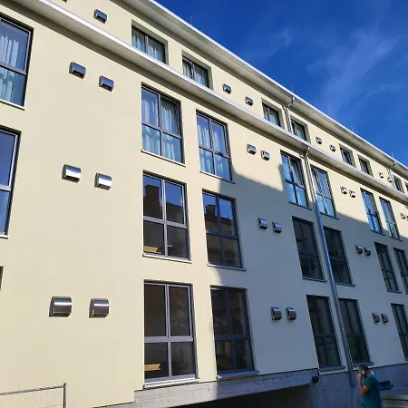 Boardinghouse-landau Aparthotel