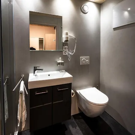 Boardinghouse-landau