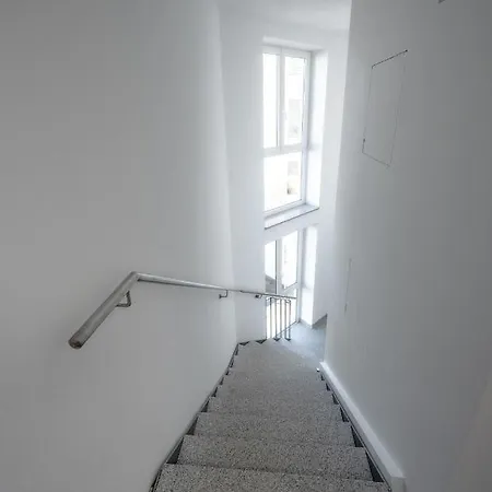 Boardinghouse-landau *