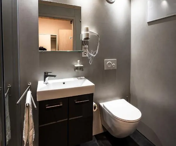 Boardinghouse-landau