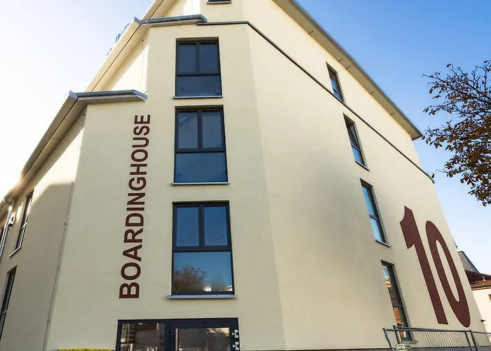 Boardinghouse-landau