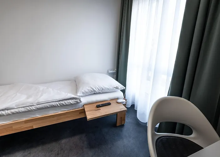 Boardinghouse-landau 3*